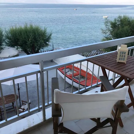 Apartment Kamari Beach House Xylokastro