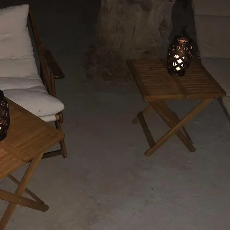 شقة Kamari Beach House *